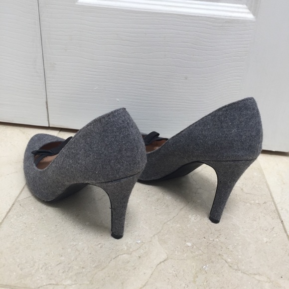 πππ£π LC Grey Bow Heel - Picture 5 of 5